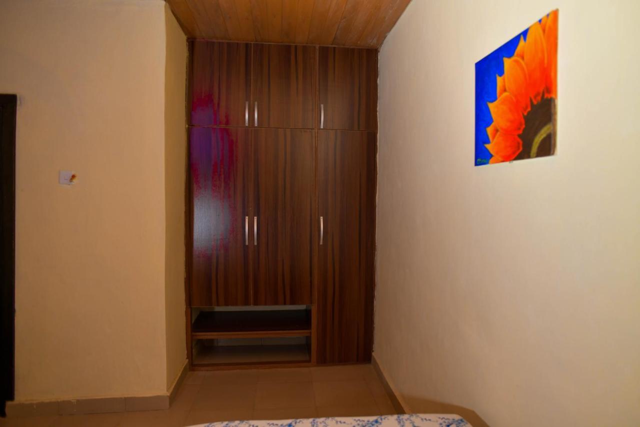 Living Green Apartments Airport Pick Up Benin City Exterior foto